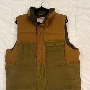 Filson Men's Brown and Olive Quilted Vest